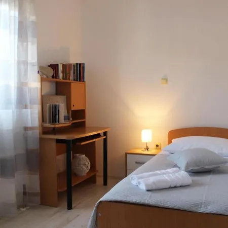 House Toncica * Dol (Brac)